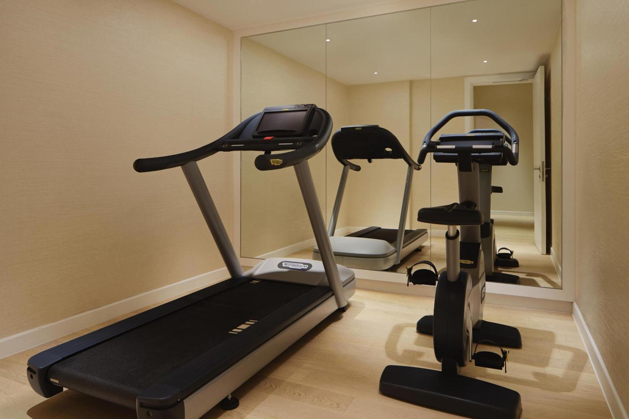The Westin Desaru Coast Resort Экстерьер фото A treadmill and exercise bike