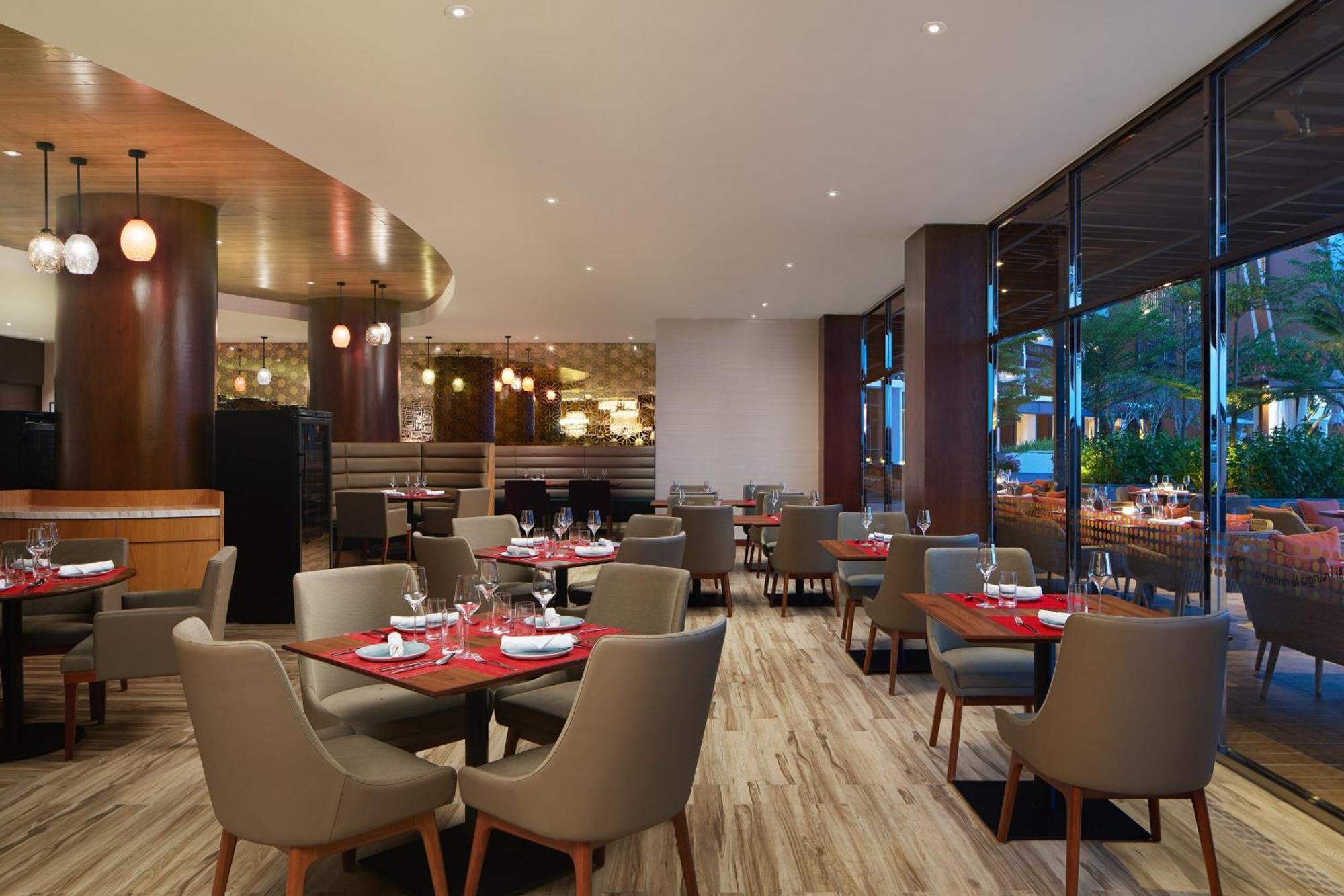 The Westin Desaru Coast Resort Экстерьер фото The interior of the restaurant